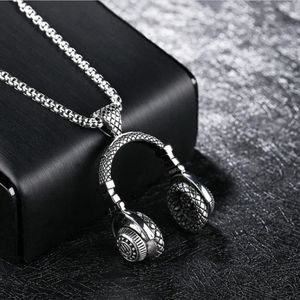 Headphone Pandant Necklace